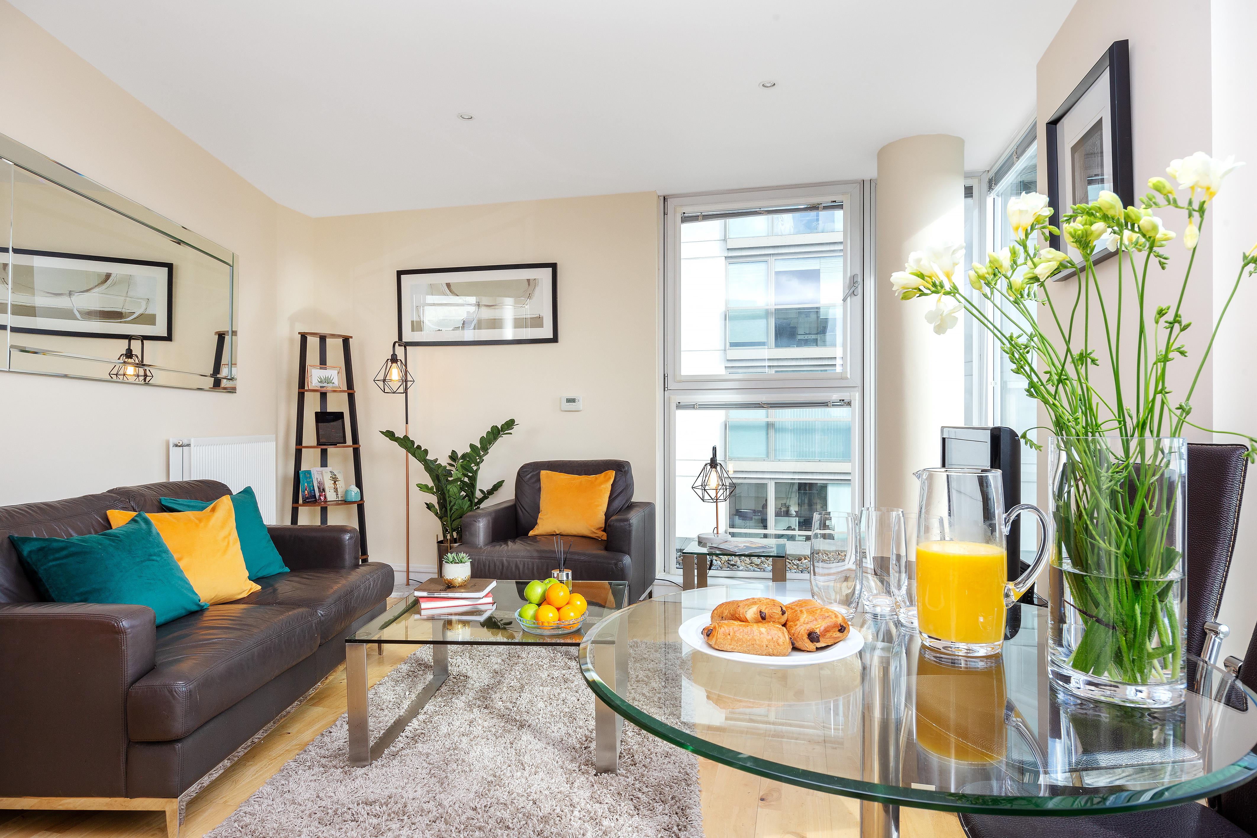 Hotel Luxurious Lanterns Court Two-bedrooms *