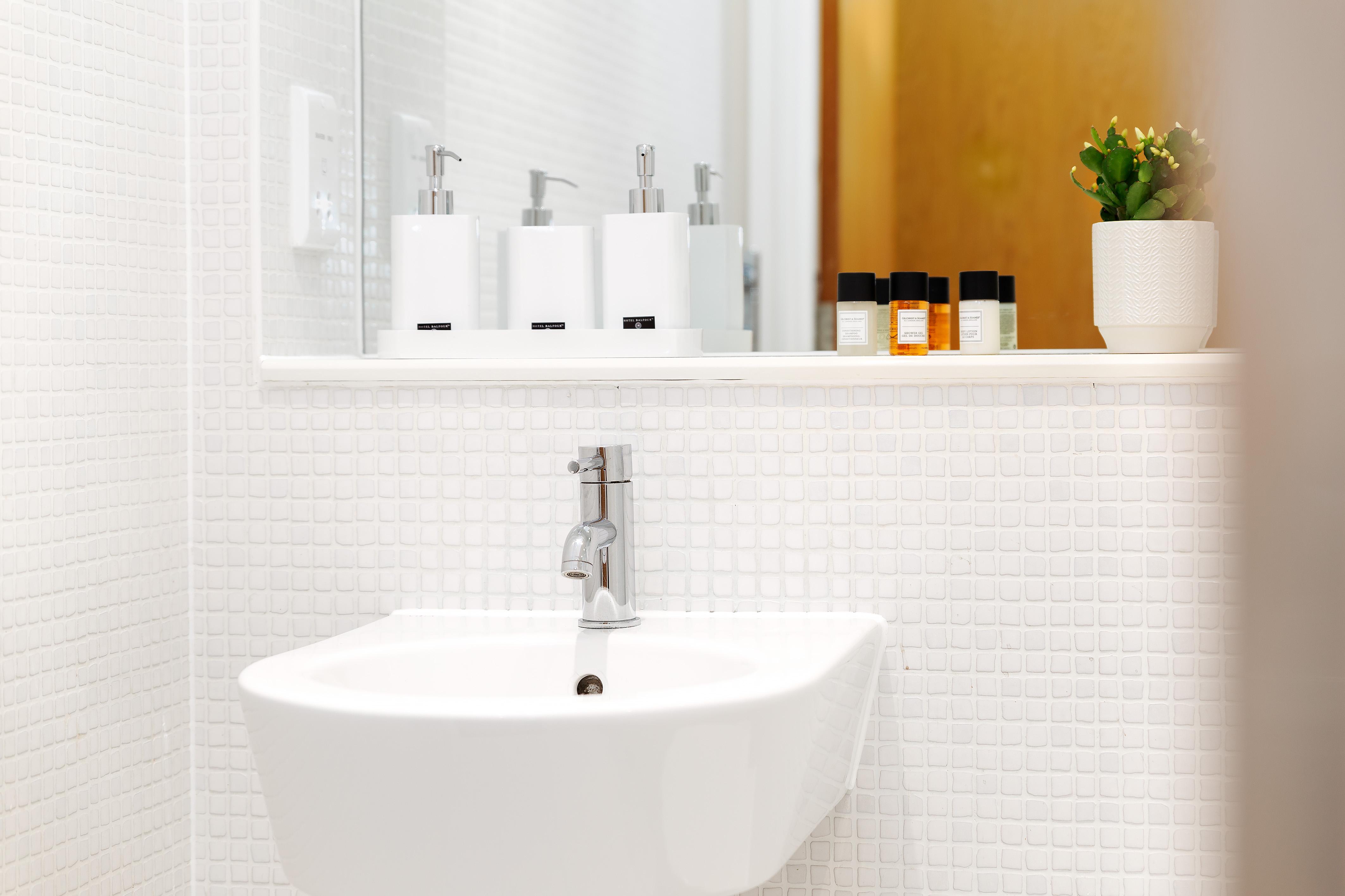 Luxurious Lanterns Court Two-bedrooms * Londra